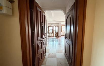 SANATÇILAR SİTESİNDE TERAS KEYİFLİ, 3 KATLI MUHTEŞEM TRİPLEKS