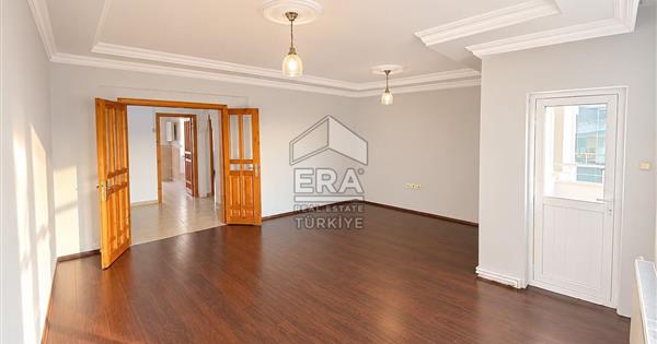 ERA'DAN PELİTLİ AYDINKENT SİTESİNDE 3+1 SATILIK DAİRE - 15695