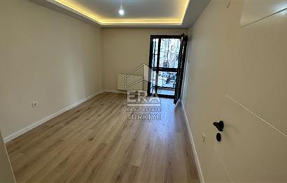 Bostanlı Merkezde 3+1 daire 