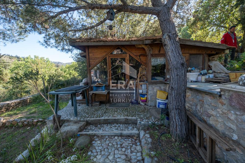 Eski Datça'da Satılık 831m2 Arsa Paylı 140m2 3+1 Müstakil Villa