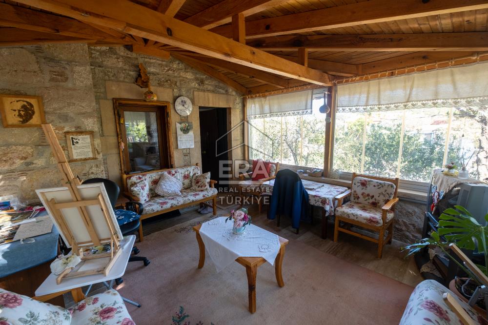 Eski Datça'da Satılık 831m2 Arsa Paylı 140m2 3+1 Müstakil Villa