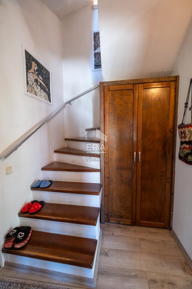 Eski Datça'da Satılık 831m2 Arsa Paylı 140m2 3+1 Müstakil Villa