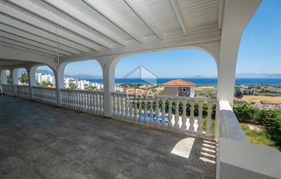 Datça Burgaz Mevkii’nde Panoramik Deniz Manzaralı Tribleks Malikane